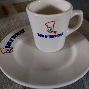 Vintage Bun n Burger Plate and Cup